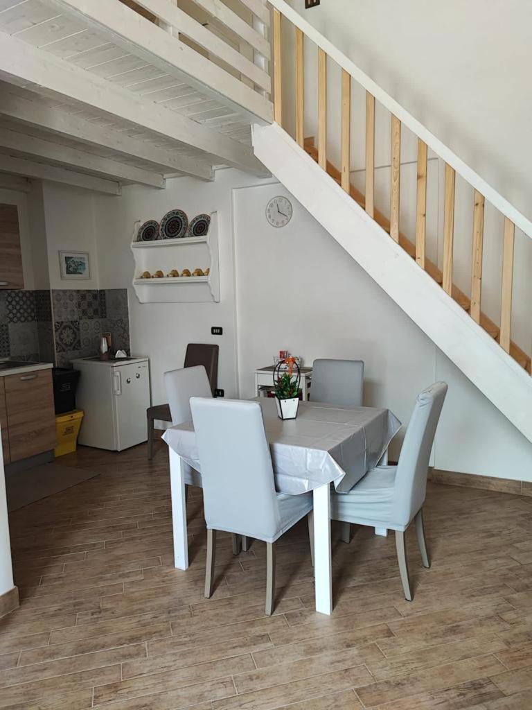 Greta Viola House Appartement Squinzano Buitenkant foto